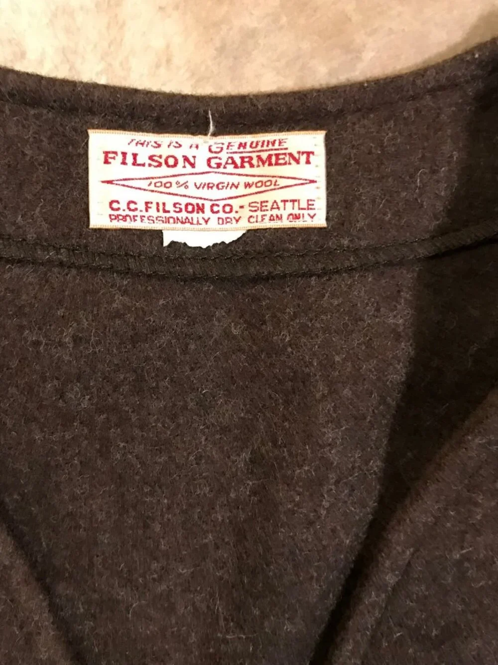 Men's Filson Mackinaw Virgin Wool Vest-Size 48 (XL/2XL) Brown